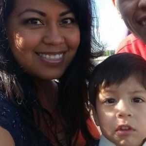 Meet your Posher, Elizabeth